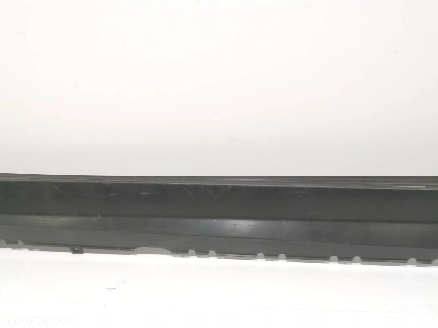 LISTWA PROGOWA LEWA Audi A4 B9 8W9 ALLROAD 15-19 ORYG - 9