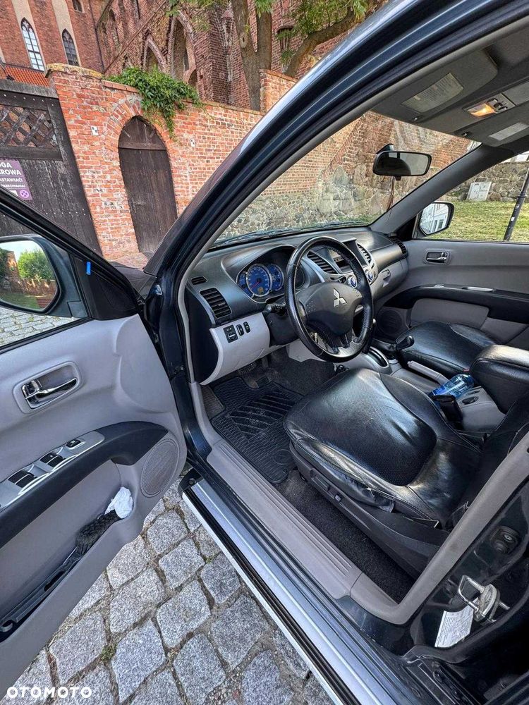 Mitsubishi L200 - 3