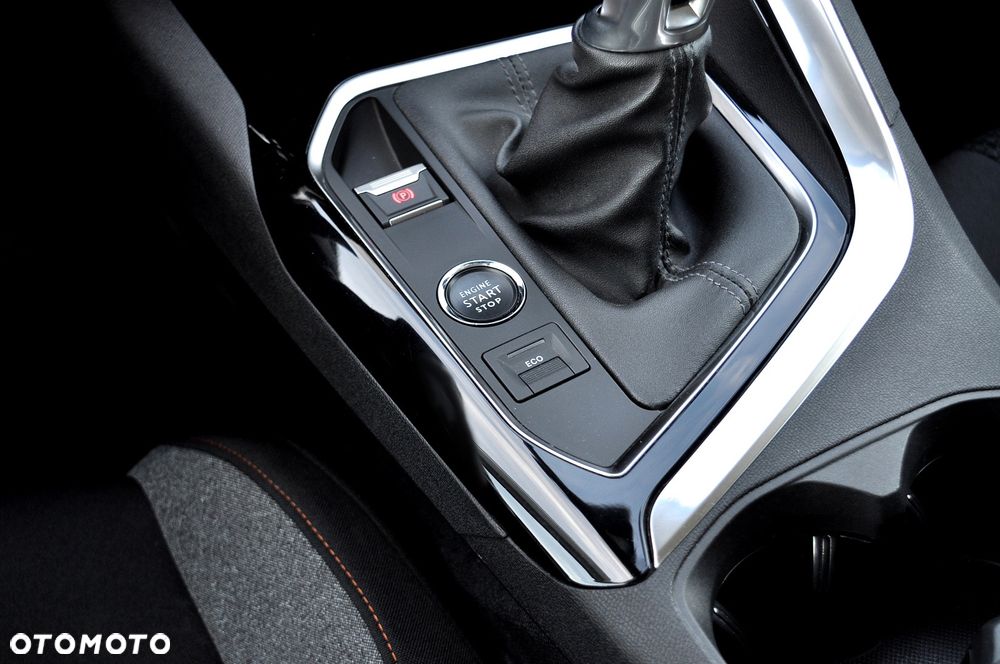 Peugeot 5008 BlueHDi 130 Allure Pack - 29