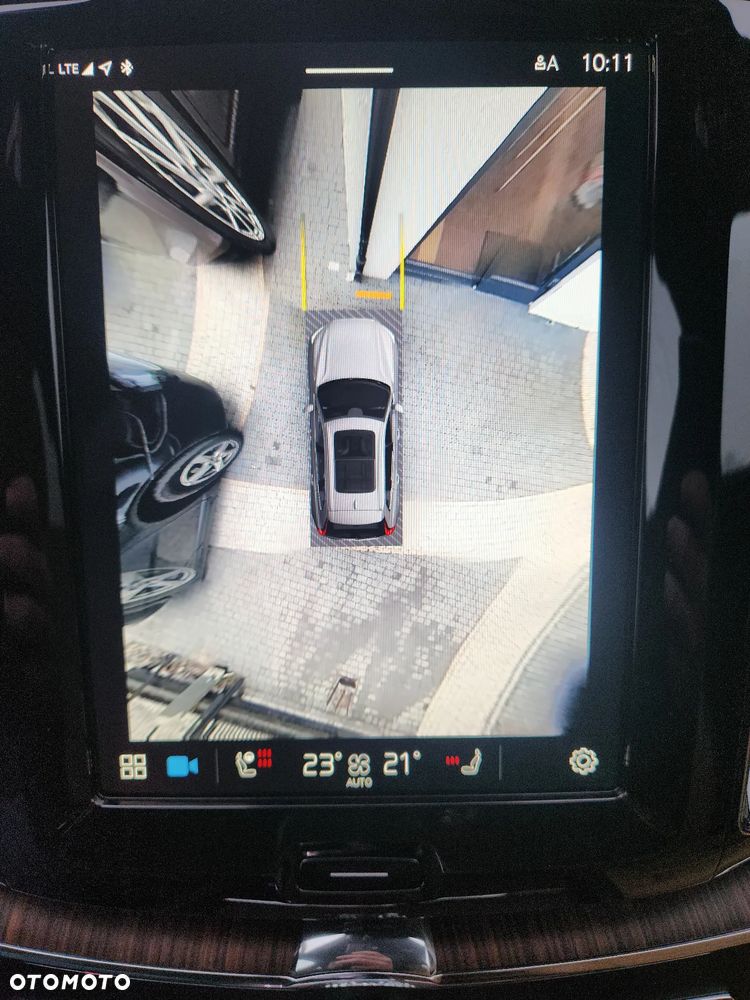 Volvo XC 60 B4 D AWD Ultimate Dark - 37