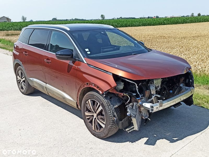 Peugeot 5008 - 2
