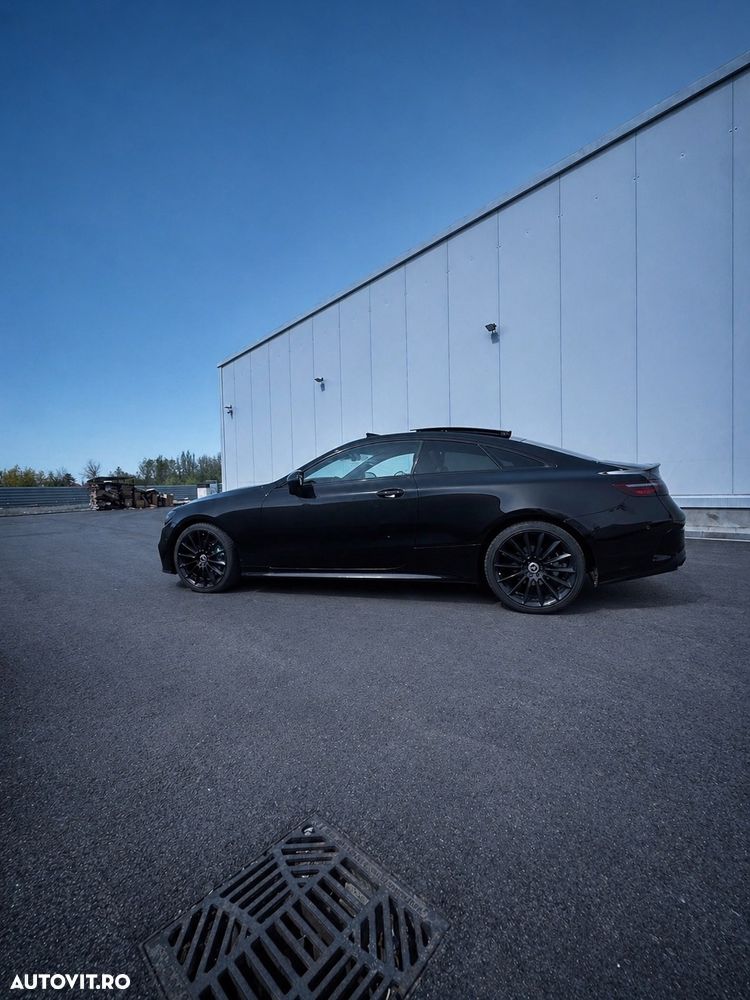 Mercedes-Benz E 220 d 4Matic 9G-TRONIC AMG Line - 4