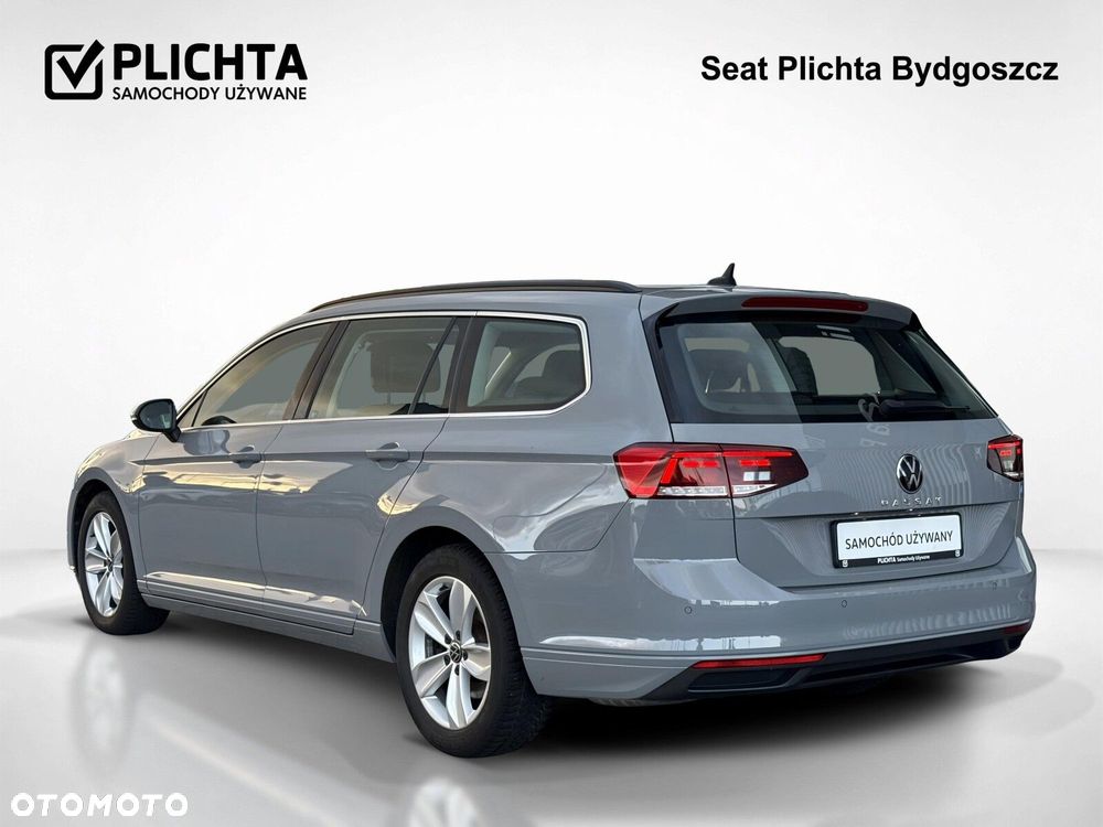 Volkswagen Passat Variant 2.0 TSI Business DSG - 4