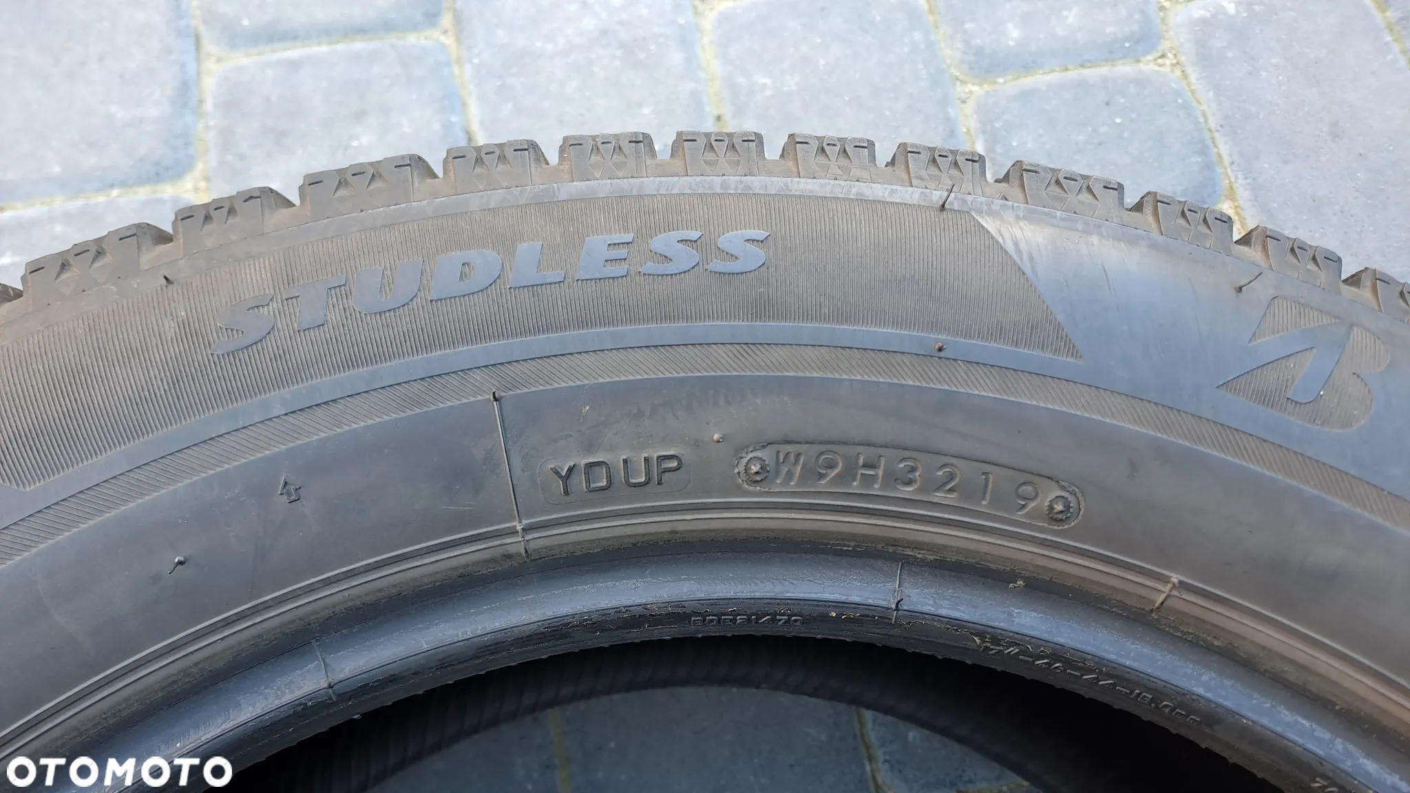Opony zimowe Bridgestone Blizzak Ice 225/55 R17 - 7