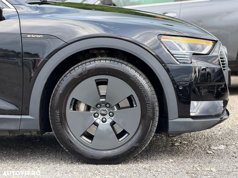 Audi E-Tron 2021 photo 5