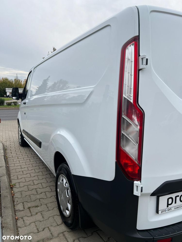 Ford TRANSIT CUSTOM L2H1 2,0 TDCI 130KM BEZWYPADKOWY - 26