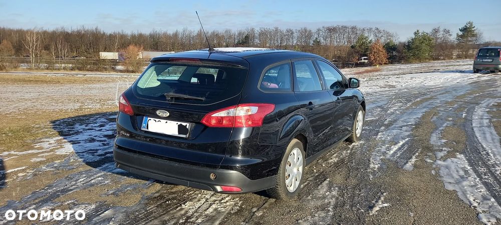Ford Focus 1.6 Trend - 16