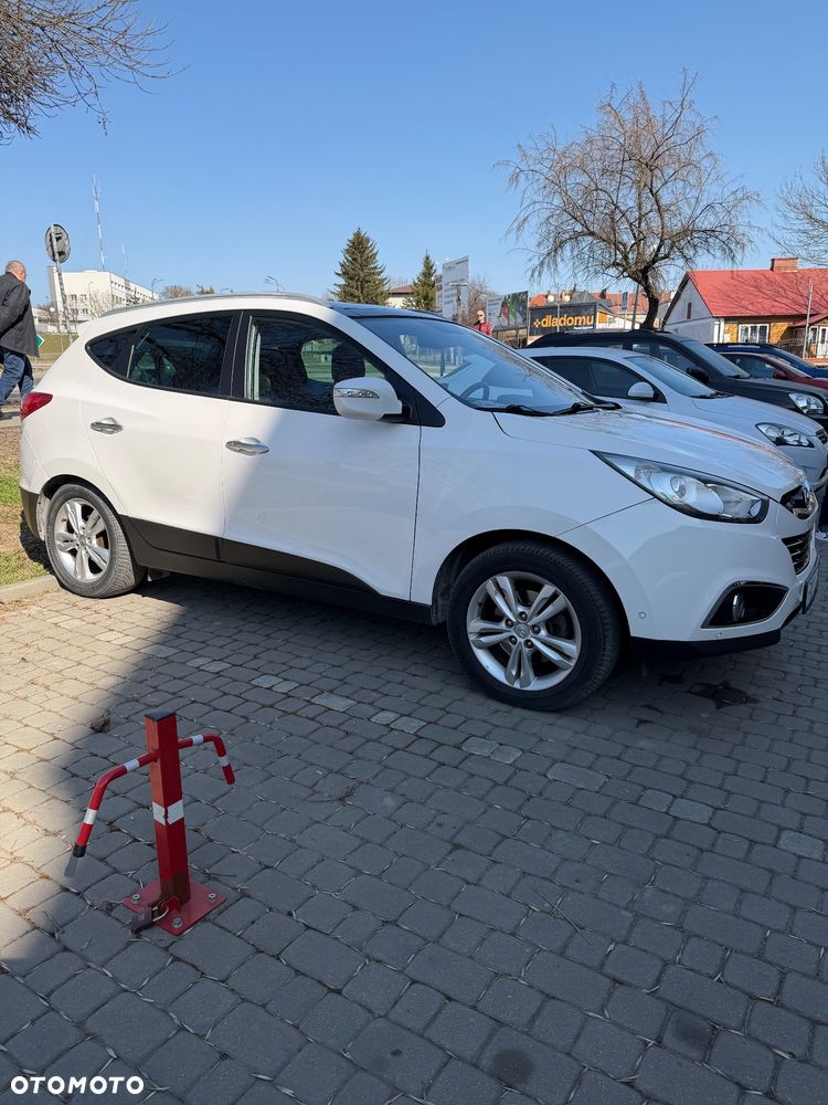 Hyundai ix35 - 11