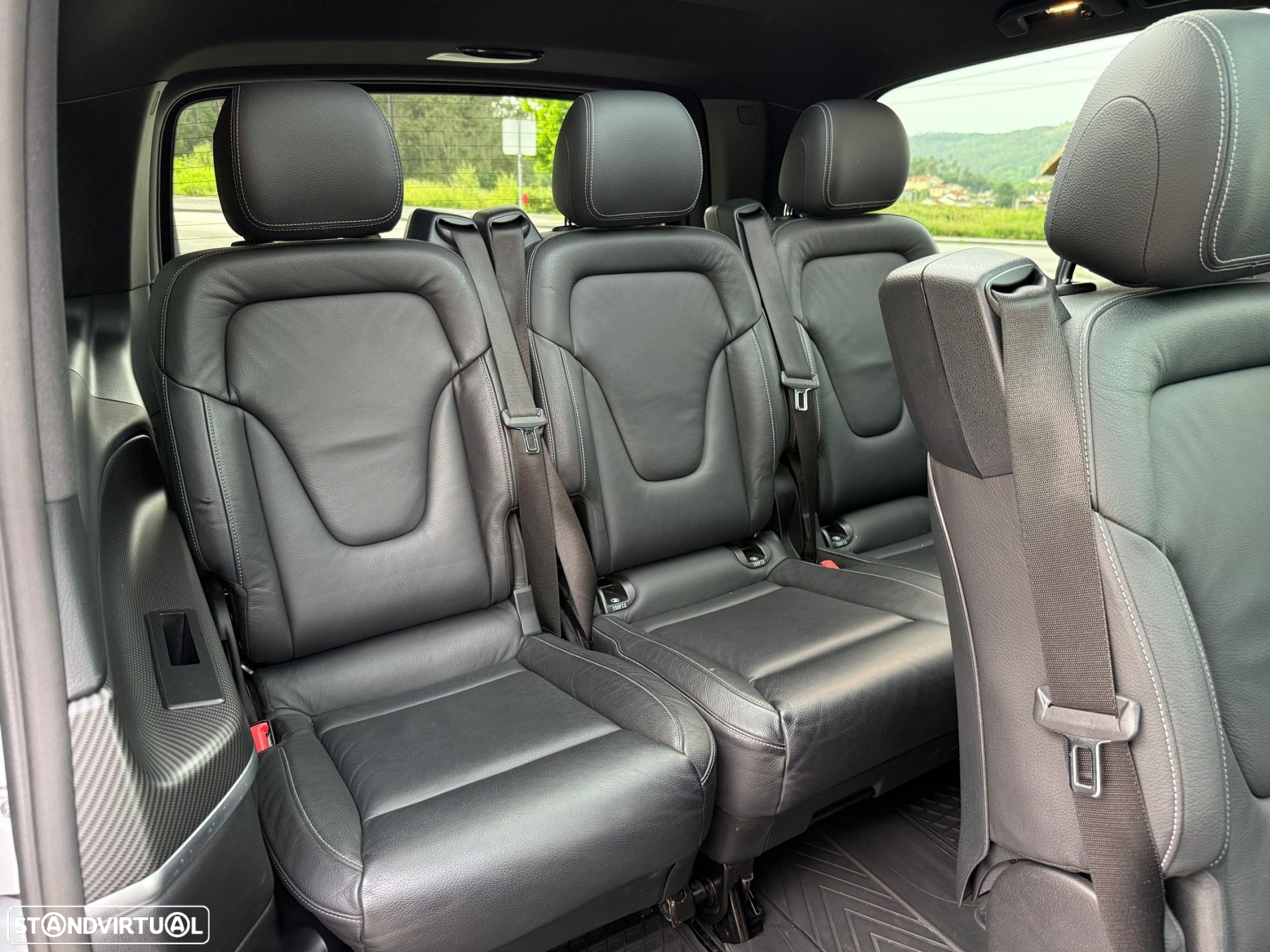 Mercedes-Benz V 220 d Longo Avantgarde - 26
