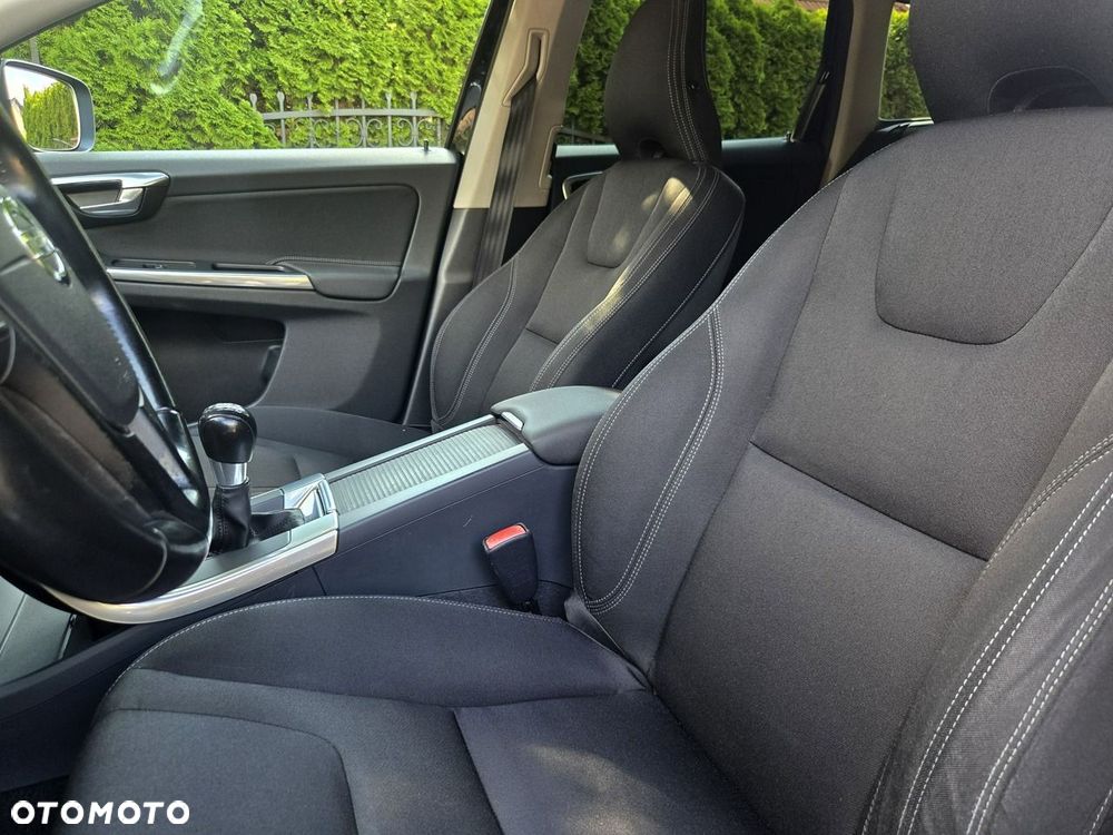 Volvo XC 60 D3 Kinetic - 10