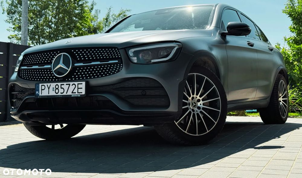 Mercedes-Benz GLC 200 4-Matic - 4