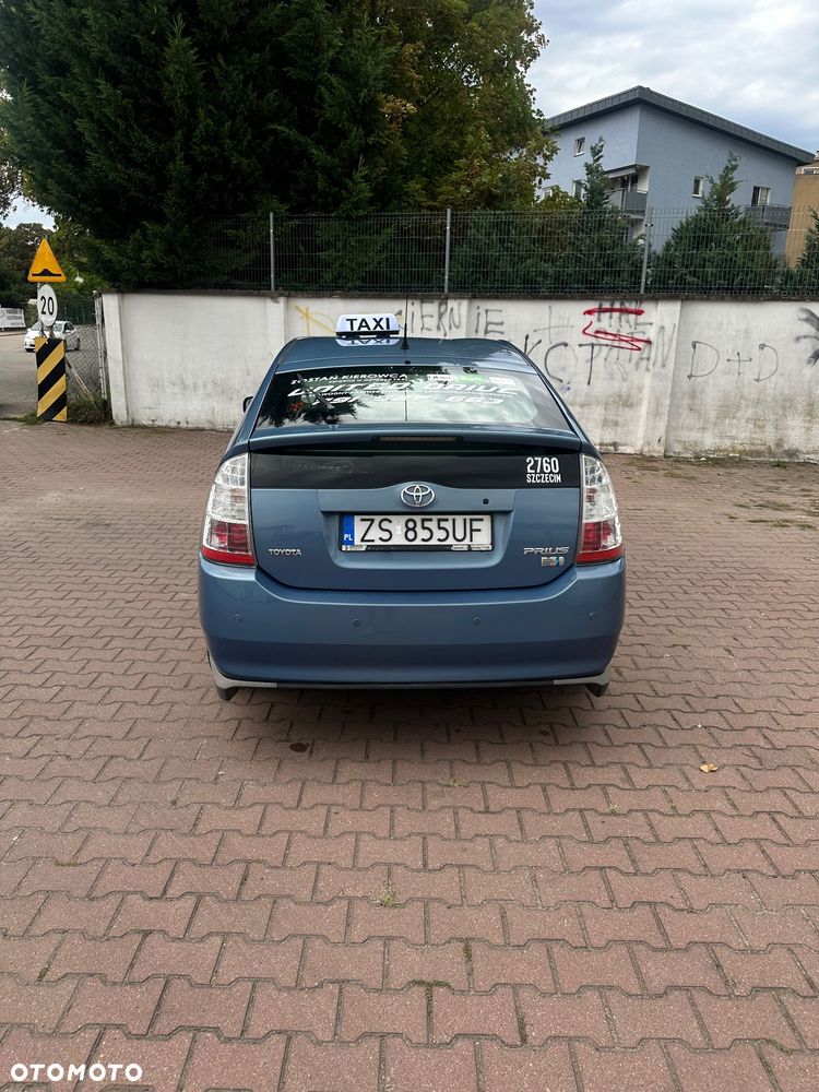 Toyota Prius 1.5 VVT-i Sol - 17