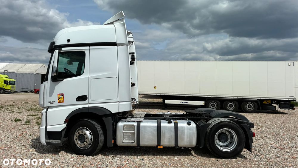 Mercedes-Benz Actros - 15