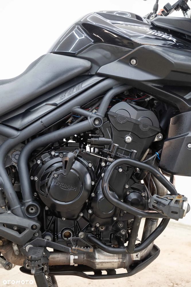 Triumph Tiger - 12