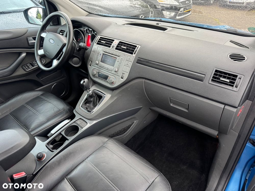 Ford Kuga 2.0 TDCi 4x4 Titanium - 15