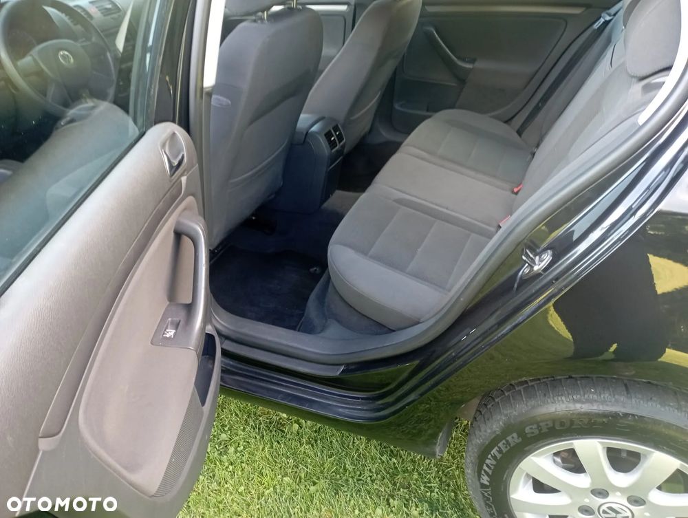 Volkswagen Golf V 1.9 TDI Comfortline - 12