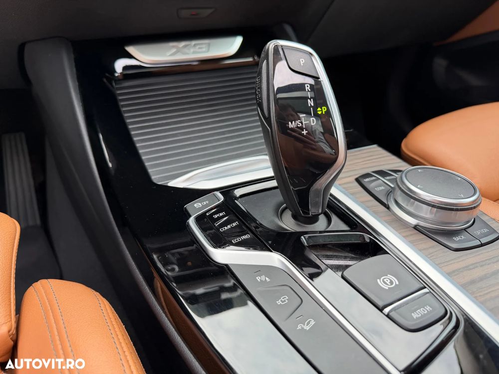 BMW X3 xDrive30i Aut. Luxury Line - 23