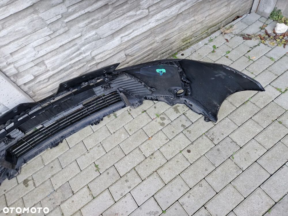 Zderzak Toyota Corolla XII E210 E21 sedan - 10