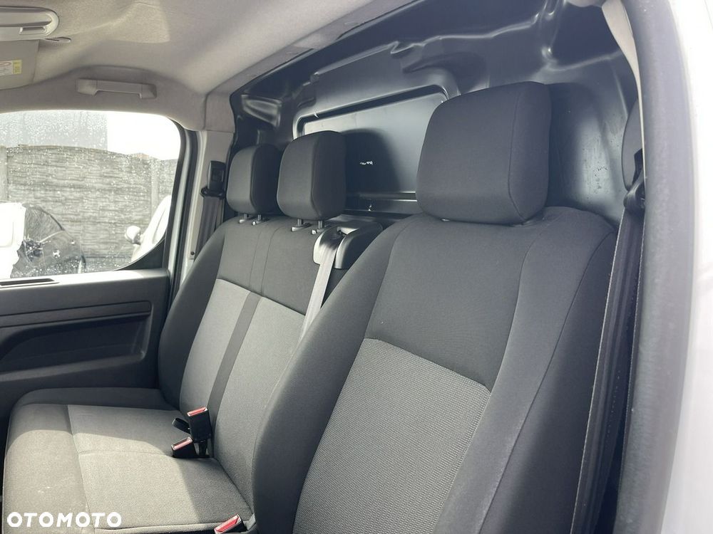 Opel Vivaro - 15
