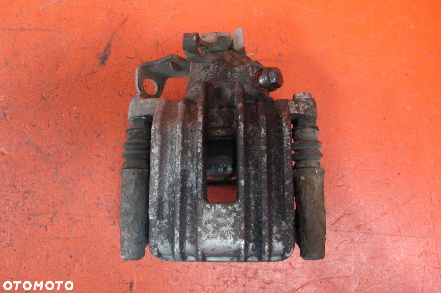 VW BORA GOLF IV AUDI A3 8L SEAT TOLEDO II SKODA ZACISK HAMULCOWY PRAWY TYŁ - 1