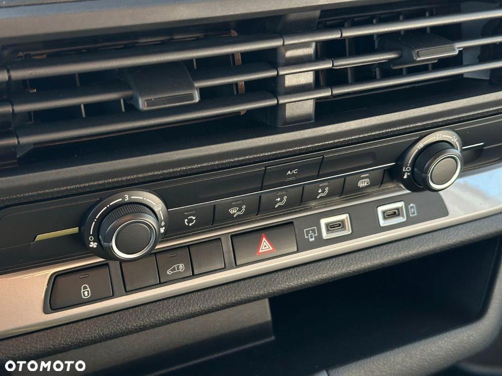 Opel Vivaro Furgon L2 150KM M6 - 11