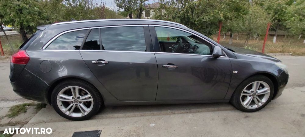 Opel Insignia 2.0 CDTI - 8
