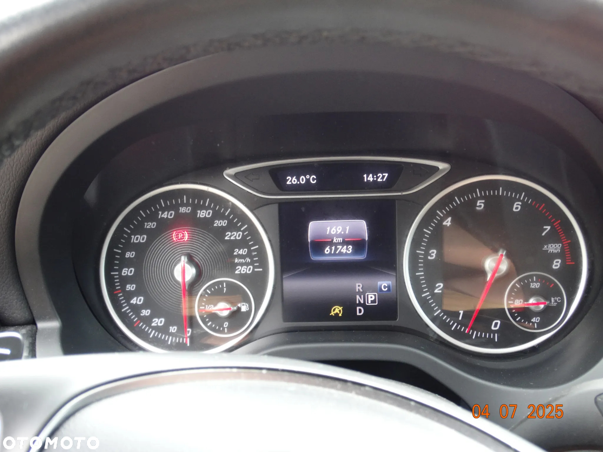 Mercedes-Benz GLA 200 7G-DCT - 6
