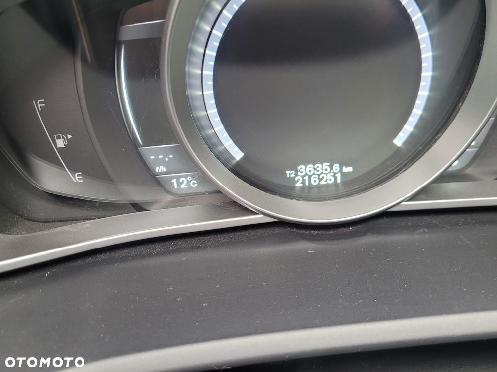 Volvo V40 D2 Kinetic - 5