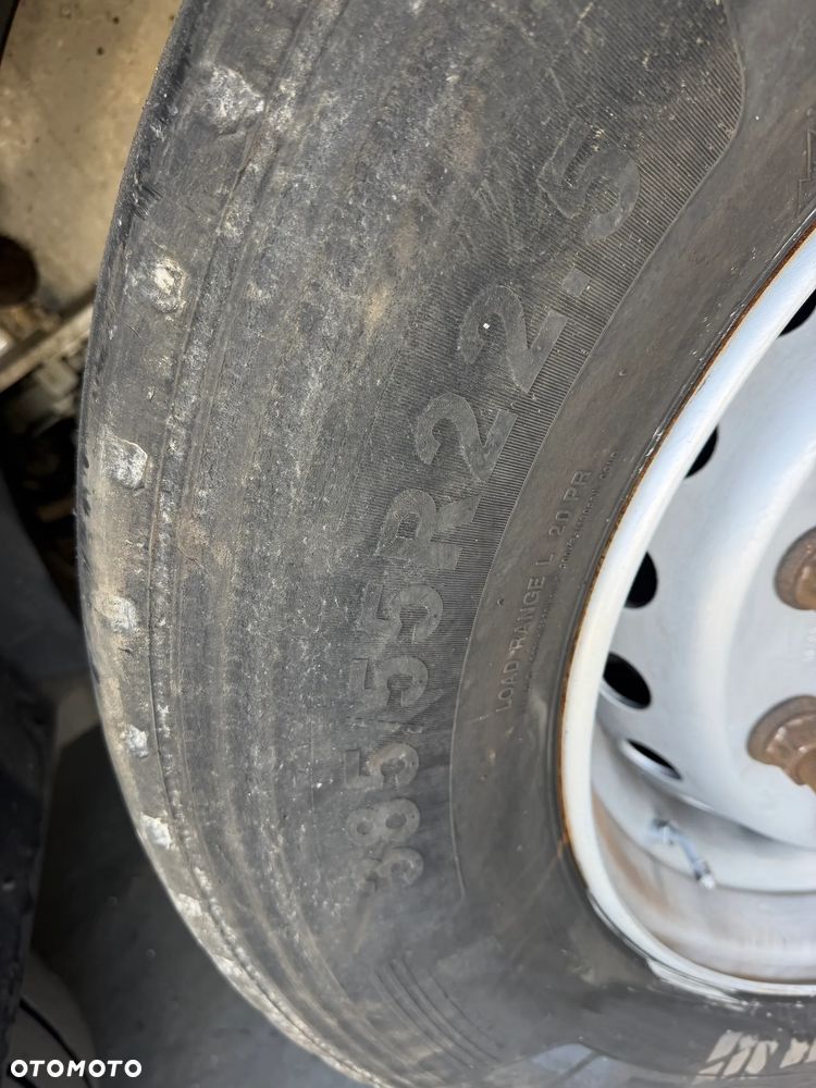 Stas Ruchoma podłoga 94m3 Podłoga 10 mm 2018 rok - 9