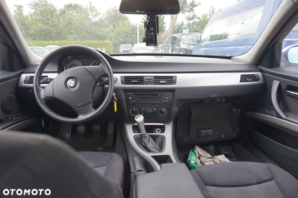 BMW 3 E90 SEDAN 2005 A34 2.0 16V N46B20B 150KM GS6-17BG BIAŁY na części - 15