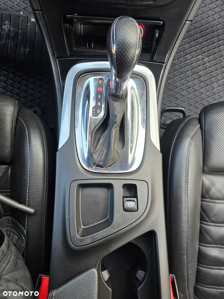 Opel Insignia 2.0 CDTI Sports Tourer Automatik Cosmo - 12