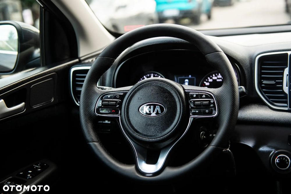 Kia Sportage 1.6 GDI 2WD Attract - 32