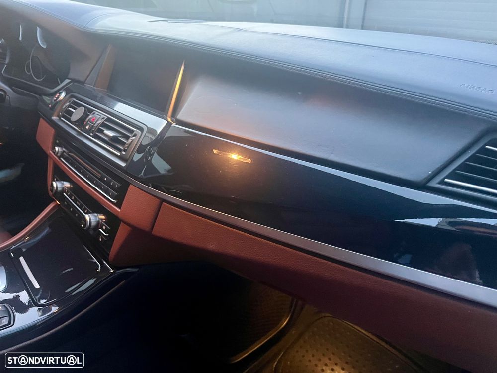 BMW 525 d Pack M Auto - 10