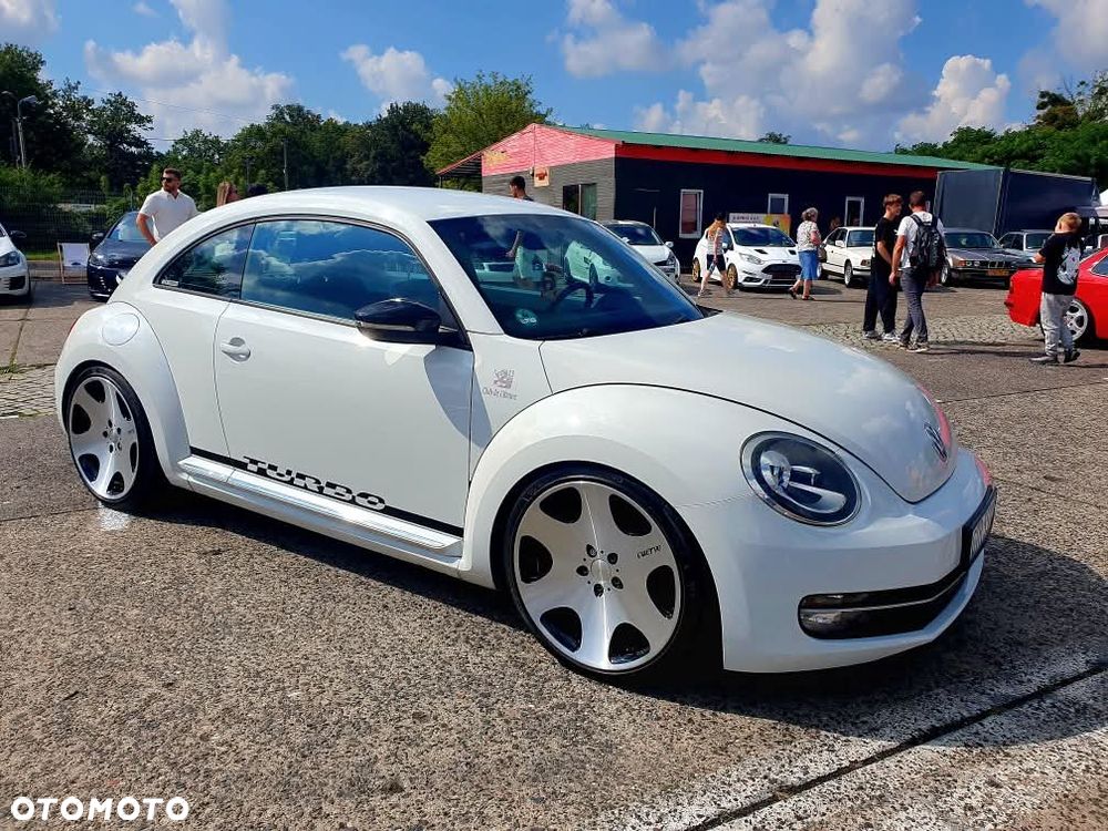 Volkswagen Beetle 2.0 TSI DSG Sport - 2