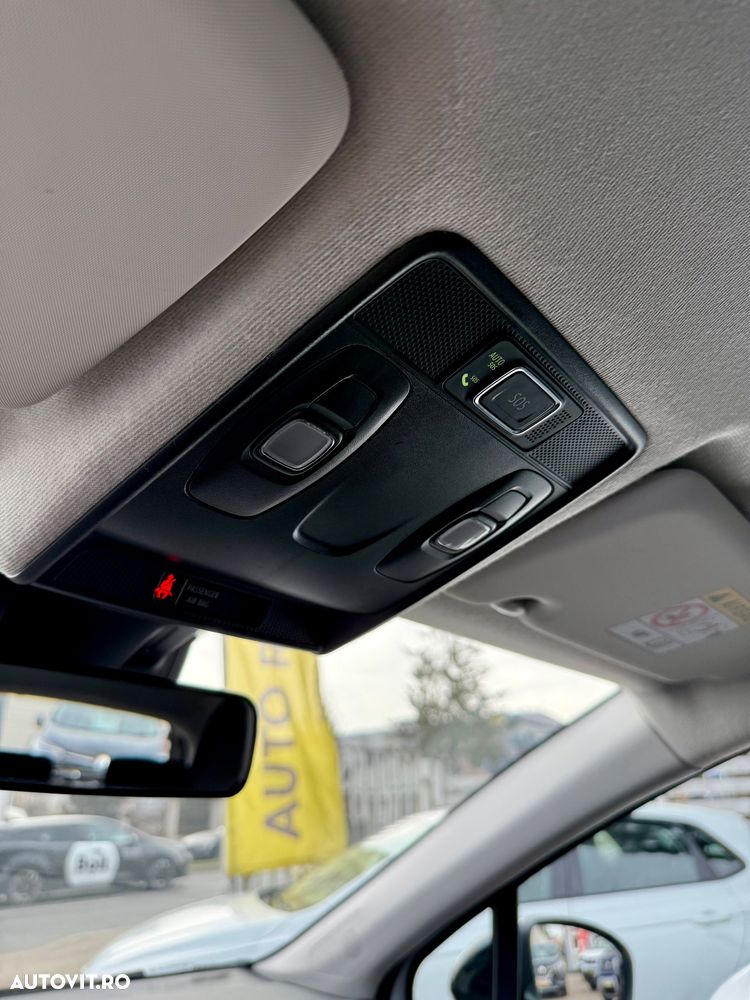 Renault Captur TCe 140 FAP Zen - 23