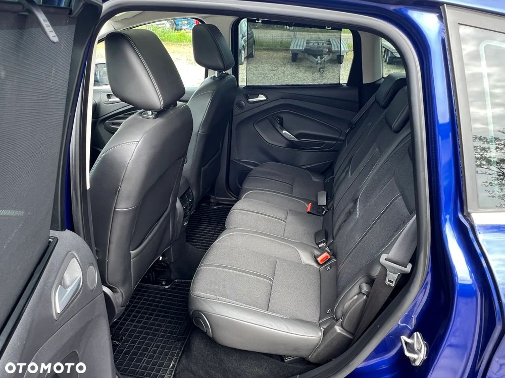 Ford C-MAX 2.0 TDCi Start-Stop-System Titanium - 24