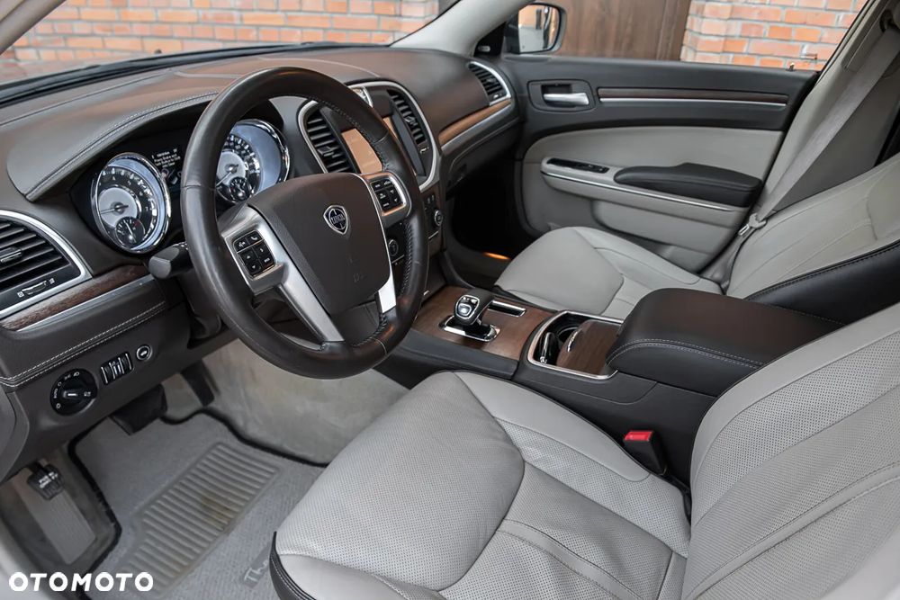 Lancia Thema 3.6 V6 VVT 24V Automatik Platinum - 14