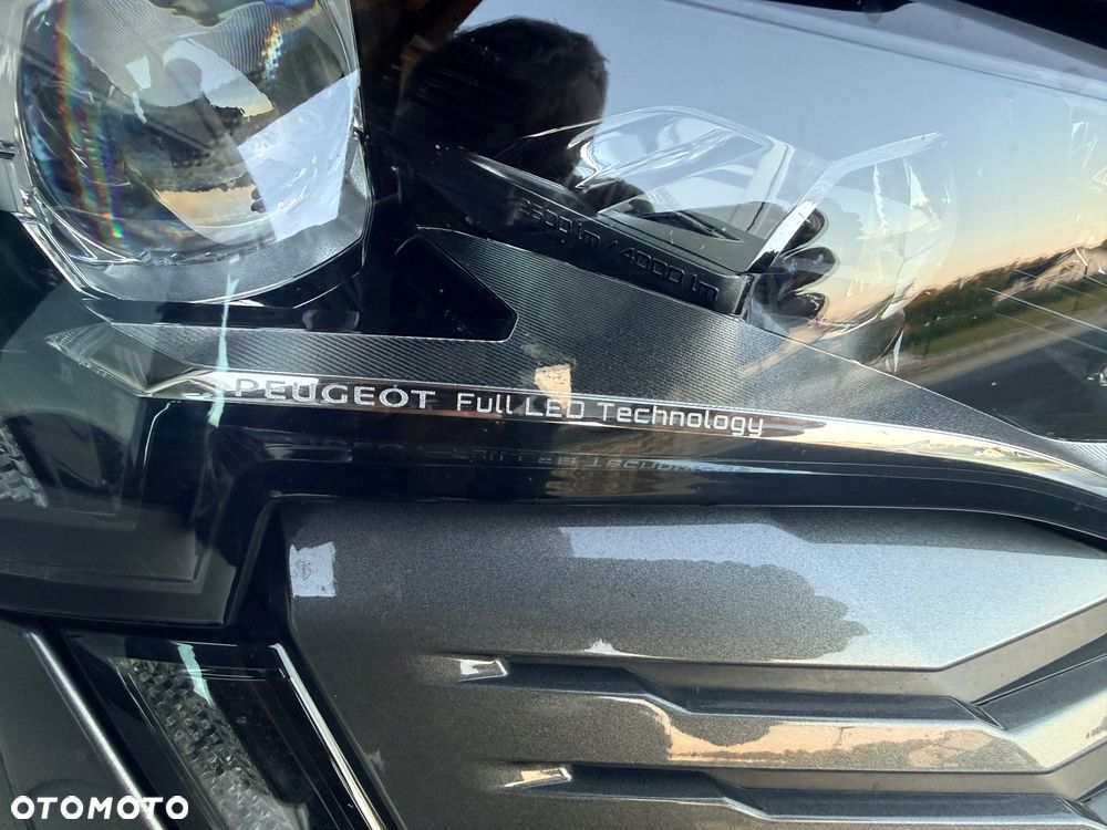 Peugeot 3008 - 22
