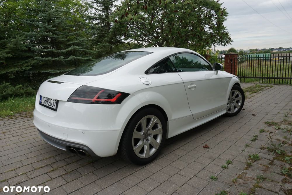 Audi TT S Coupé Standard - 10