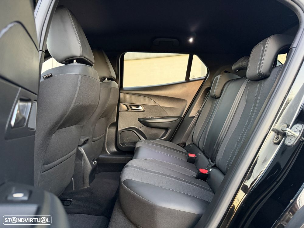 Peugeot e-2008 Allure Pack - 21