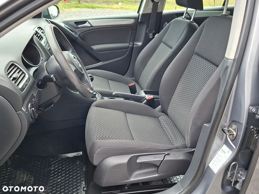 Volkswagen Golf 2.0 TDI Comfortline - 9