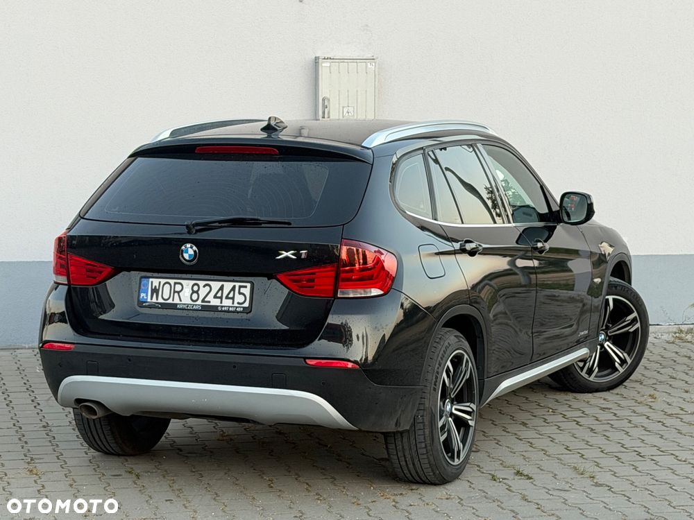 BMW X1 xDrive18d - 29