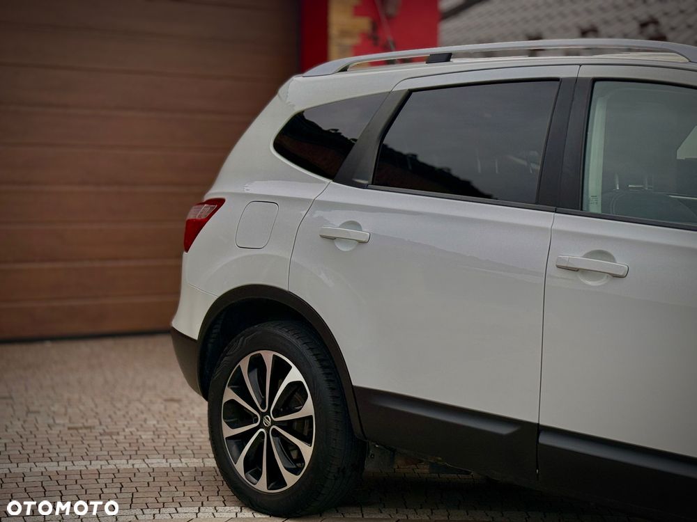 Nissan Qashqai+2 2.0 Visia - 10