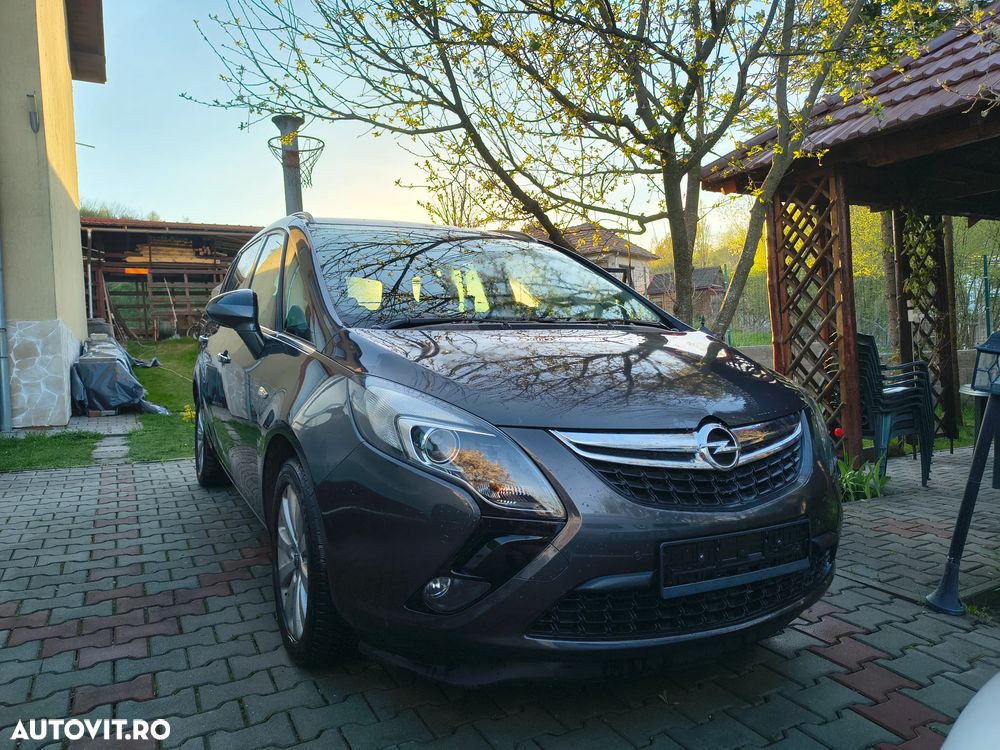 Opel Zafira Tourer 2.0 CDTI Active - 2