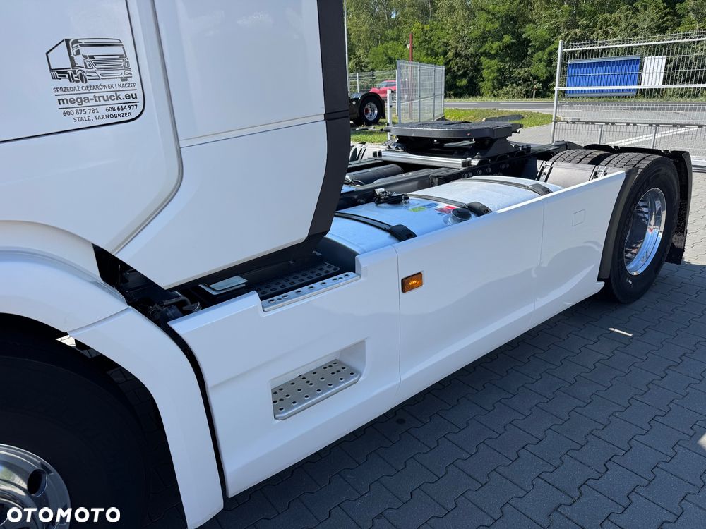 Scania R 450 ŁADNA I BOGATA 4 PODUSZKI - 17