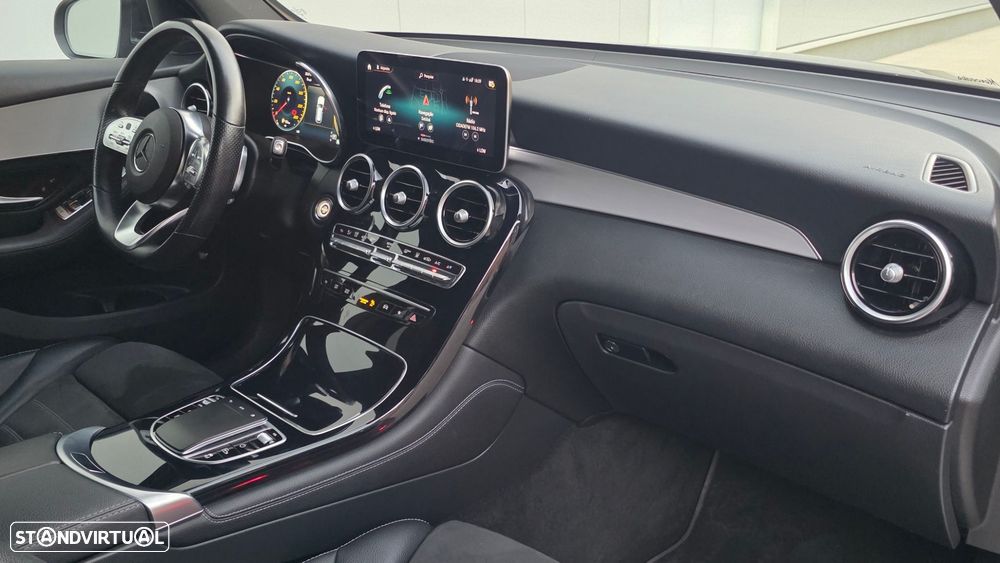Mercedes-Benz GLC 300 - 29