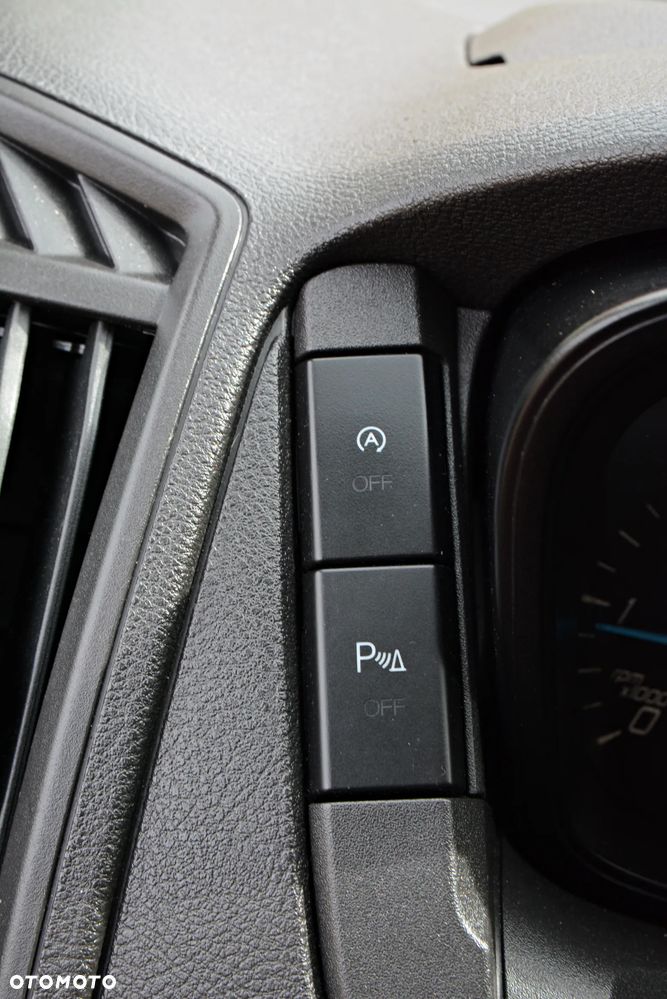Ford Transit - 10
