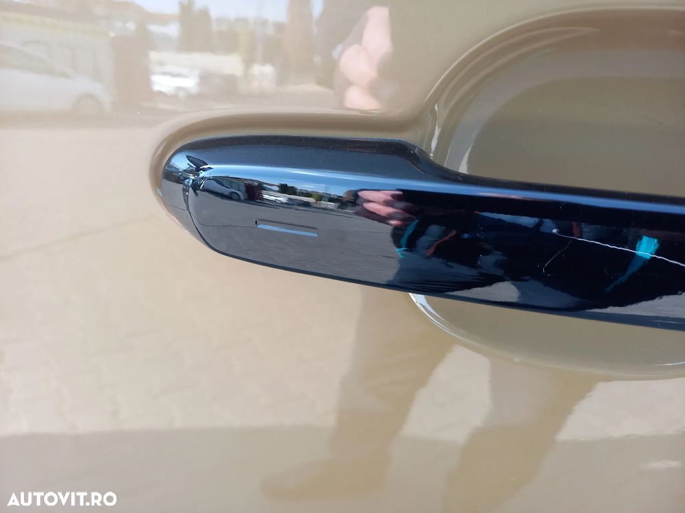 Toyota Land Cruiser - 17