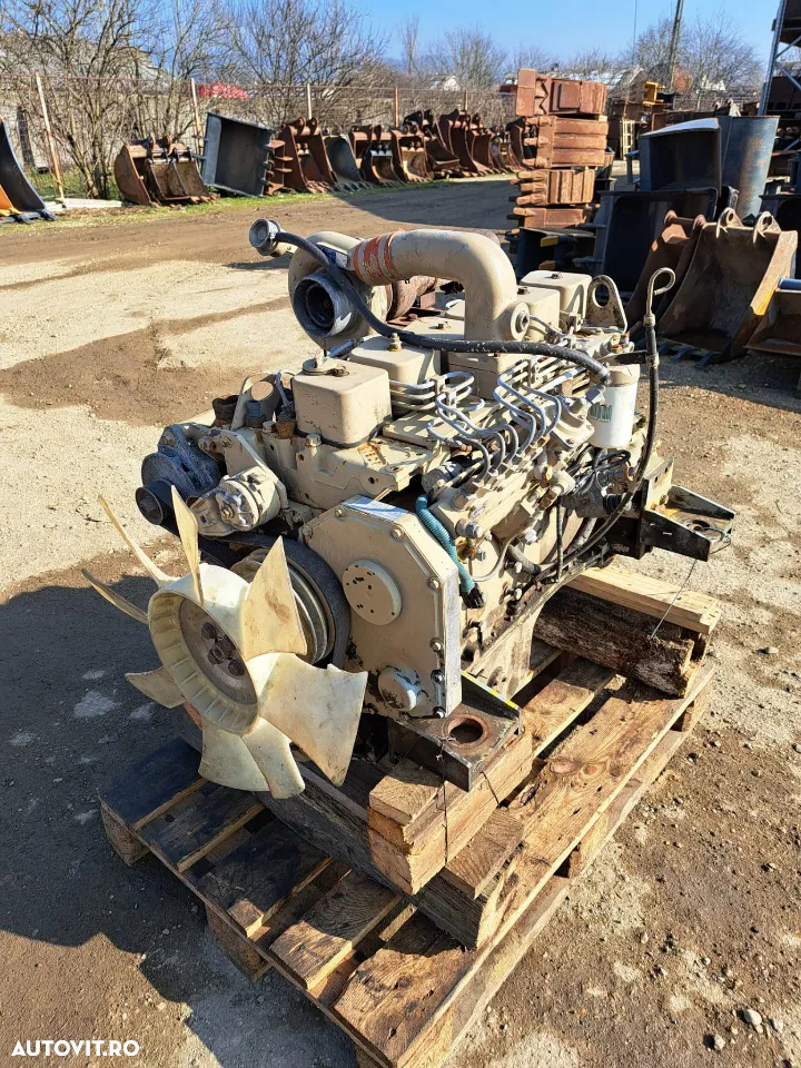 Motor cummins in 6 cilindri cu turbo - 2