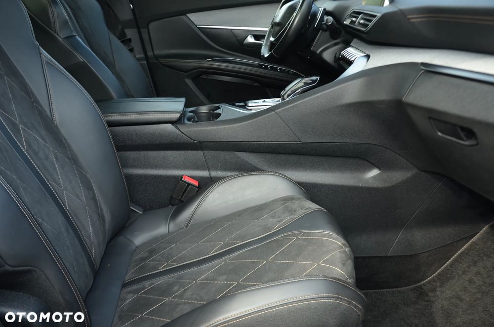 Peugeot 5008 2.0 BlueHDI GT S&S EAT8 - 22